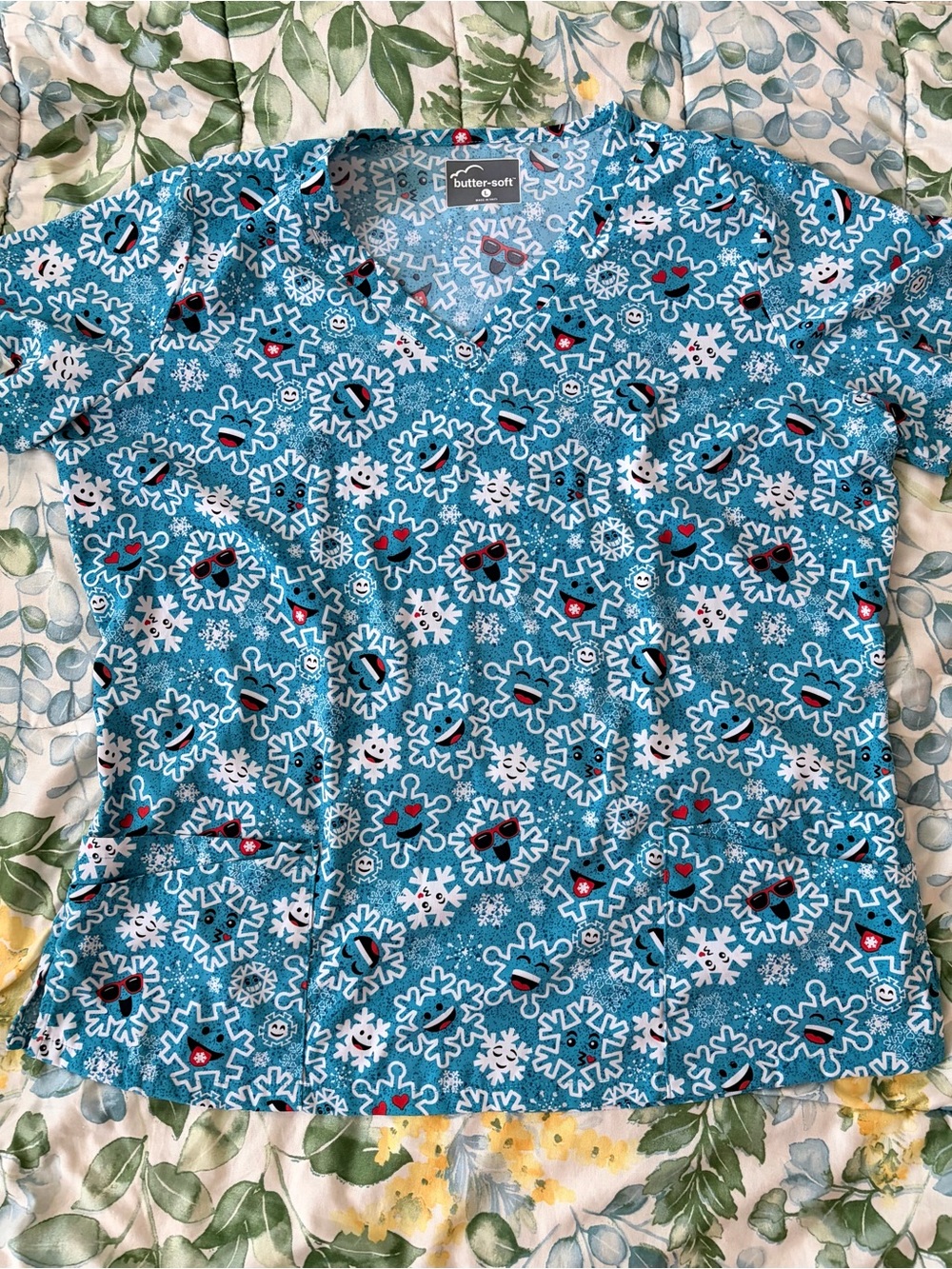 Butter-Soft Teal Snowflake-Pattern V-Neck Scrub Top